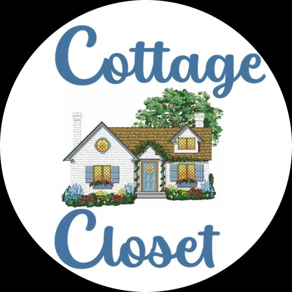 cottagecloset11